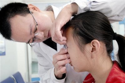角膜塑形镜并非“神器”,近视治疗请选择专业机构！